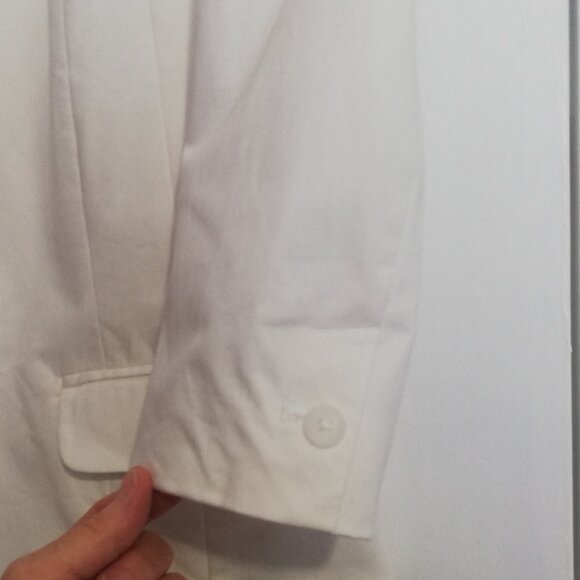 Reitman's  White Cotton Blazer - Large - Picture 5 of 10